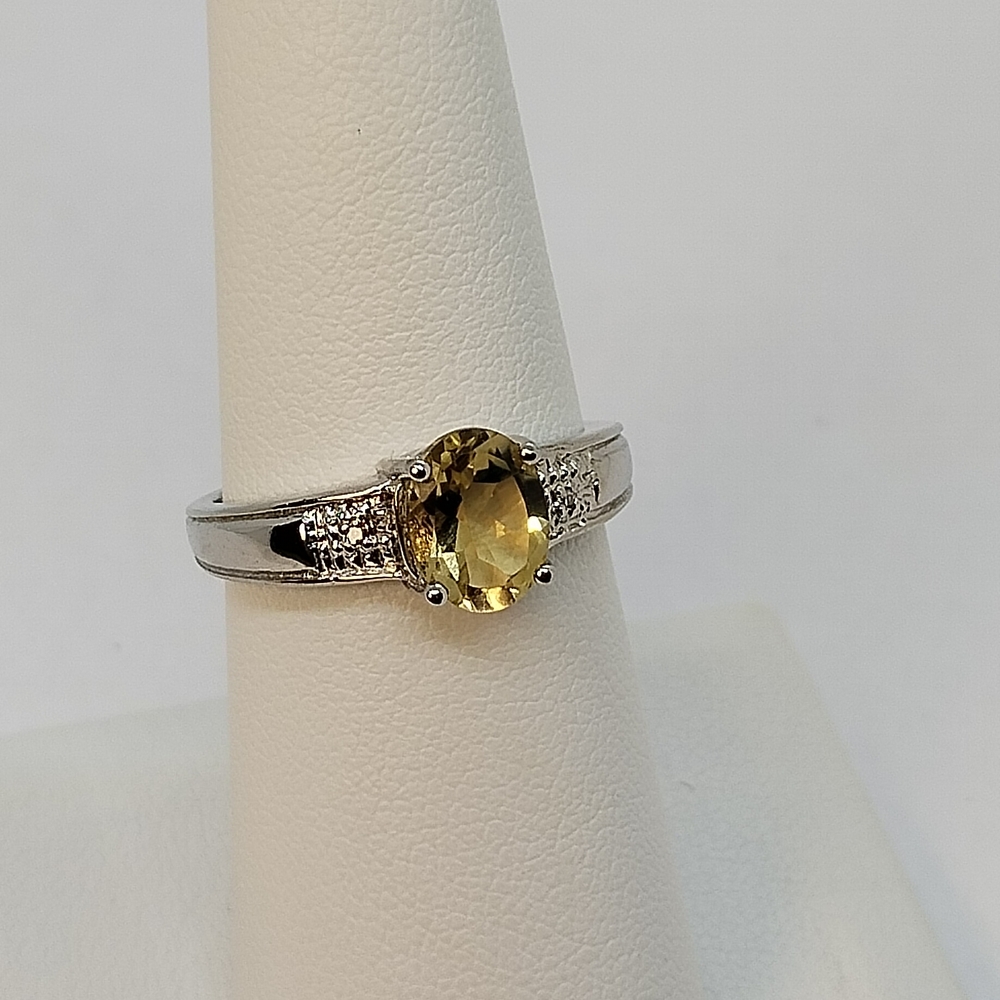 Yellow and Silver Citrine Solitaire Ring